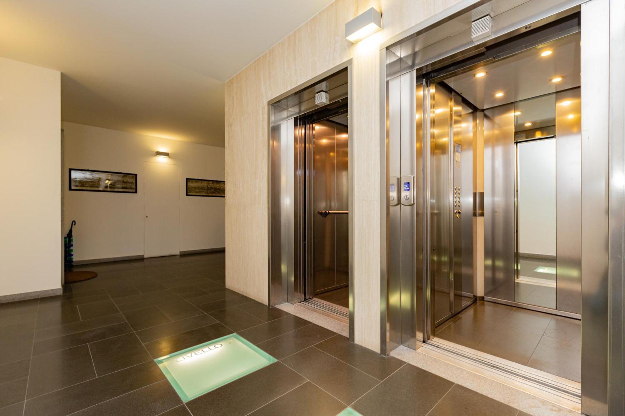 Premuda20 Milan Elegant Apartment Luaran gambar