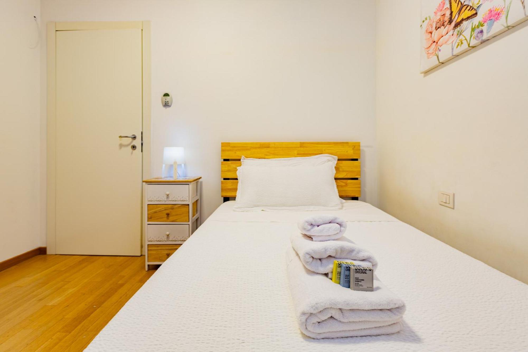 Premuda20 Milan Elegant Apartment Luaran gambar