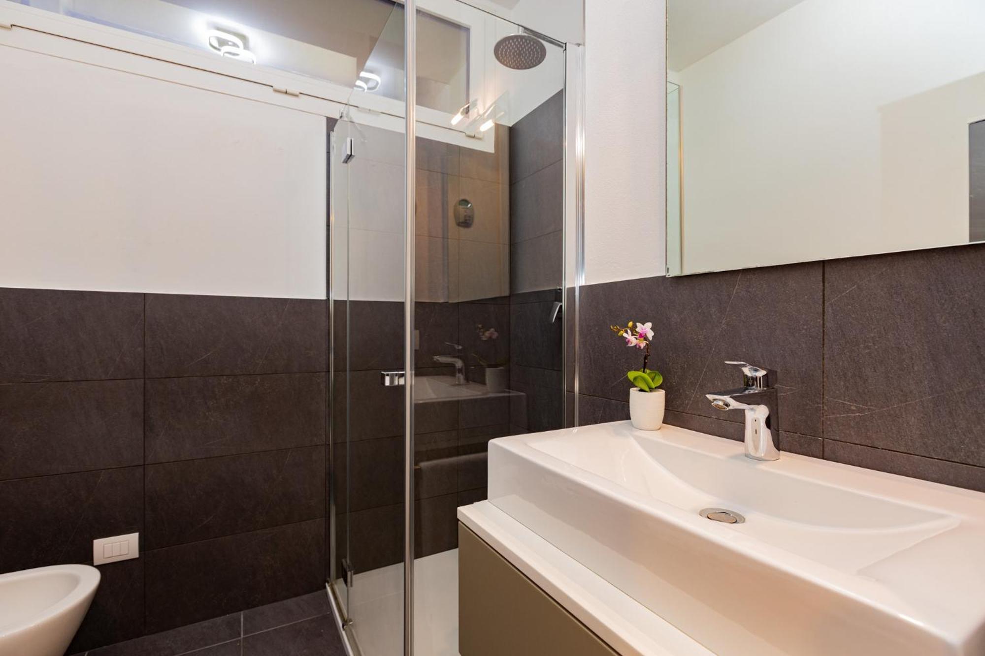 Premuda20 Milan Elegant Apartment Luaran gambar