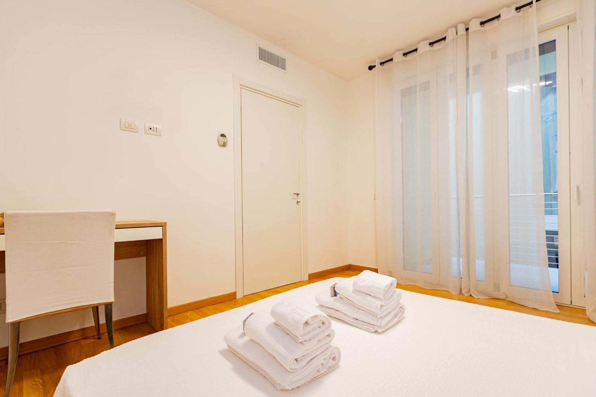 Premuda20 Milan Elegant Apartment Luaran gambar